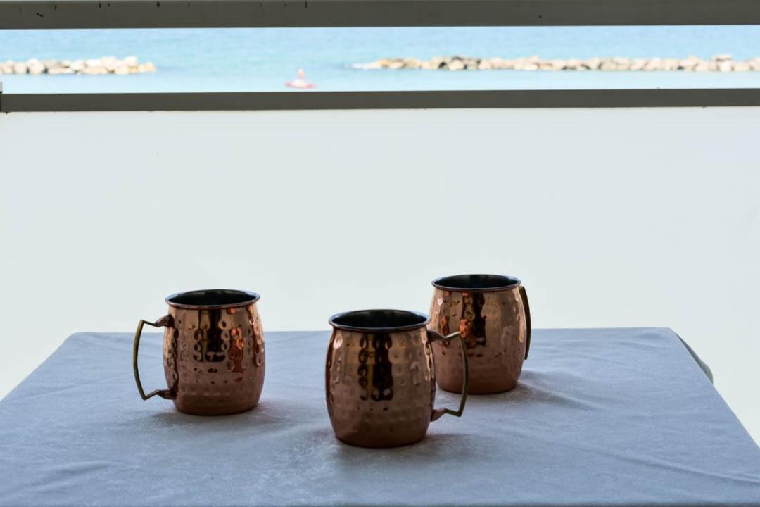 Hotel Embassy Pesaro Eksteriør bilde