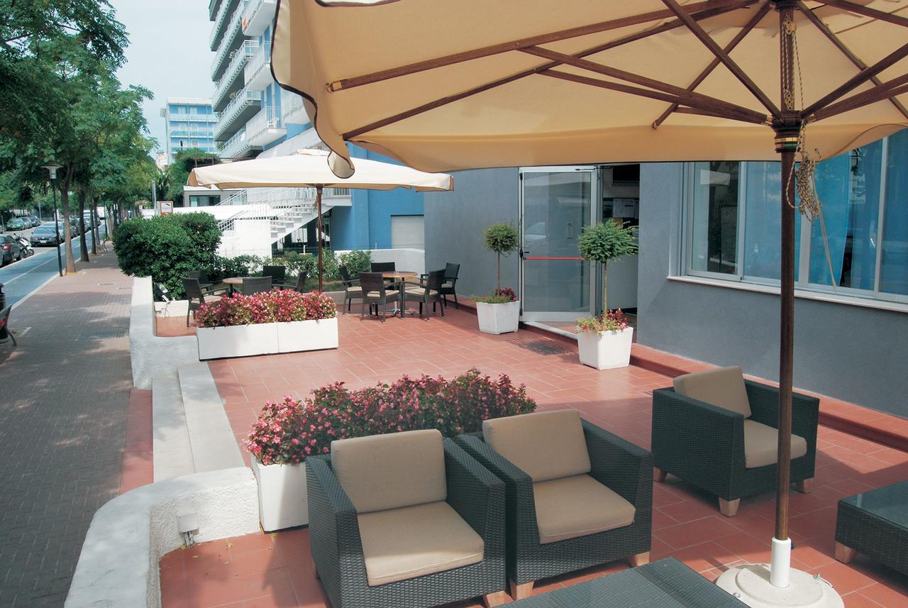 Hotel Embassy Pesaro Eksteriør bilde